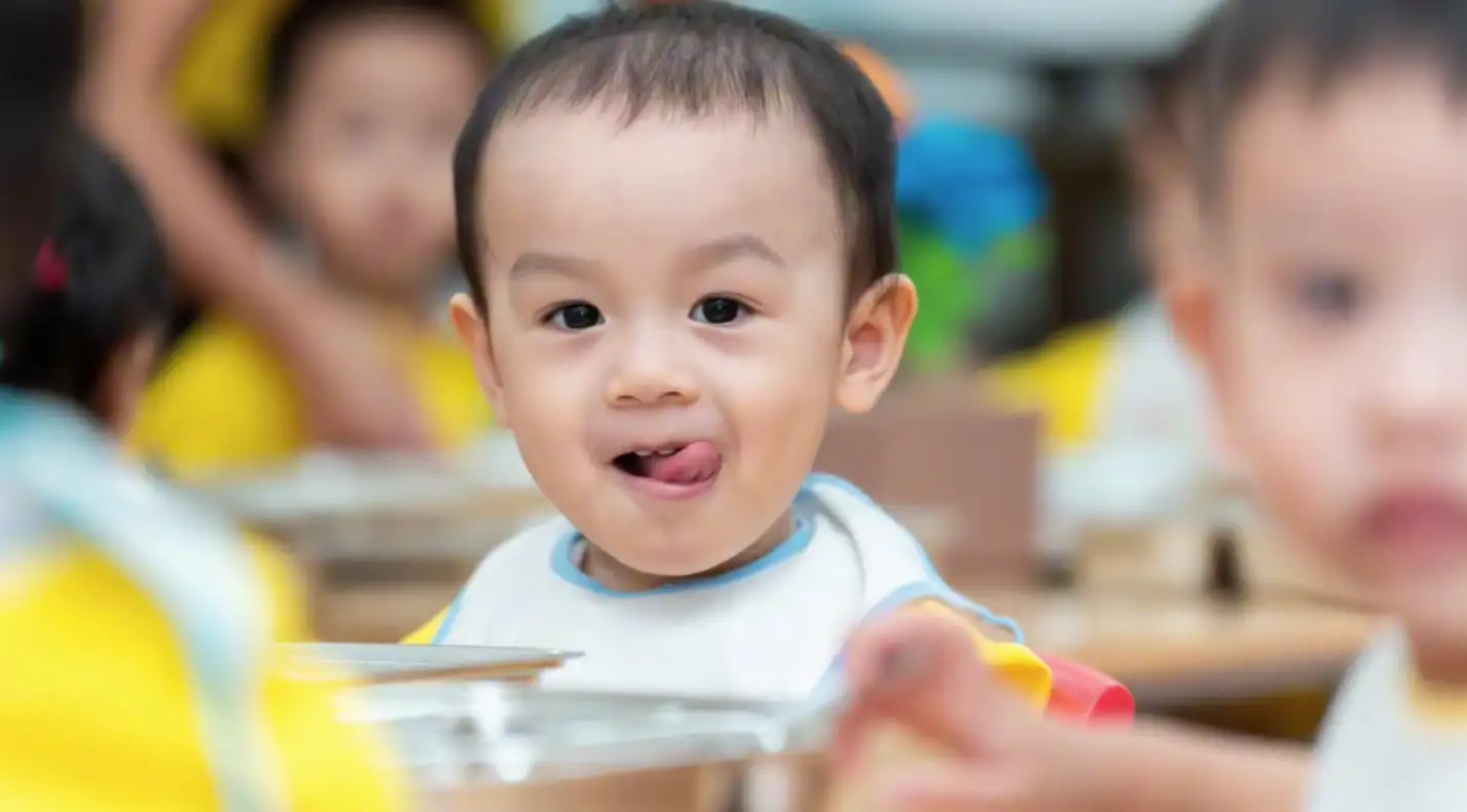 Chăm sóc sức khỏe và dinh dưỡng tại Trường Mầm non Bambi-K300